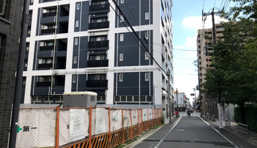 御池中学校の東、ローレルコート御所南の北にある更地に建築標識が設置!!
