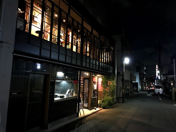 京都の職人が手がけた漆塗りのサーフボード『KYOTO  KOUGEI  WEEK 2019× FabCafe Kyoto』